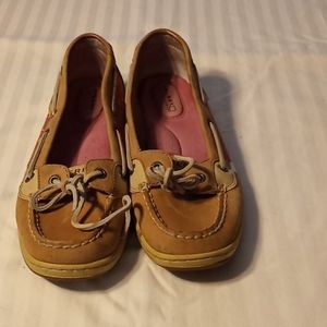 Sperry slip on